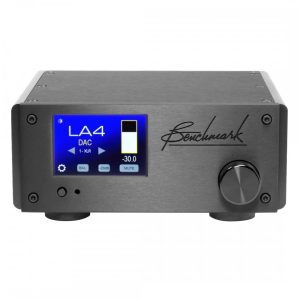 Benchmark LA4 Black