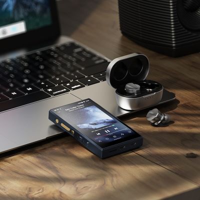 Stigao nam je novi FiiO M21 prijenosni glazbeni player visoke rezolucije. Dvostruki Cirrus Logic CS43198 DAC-ovi, Snapdragon 680, prilagođeni Android 13 OS, dvostruki balansirani i single-ended izlazi, napredni DAPS sustav, 3 razine pojačanja, dvosmjerni LDAC Bluetooth 5.0 i asinkroni USB DAC s podrškom do 768kHz/32bit pružaju čist i snažan zvuk gdje god da krenete. Sve ostale informacije možete pronaći na našem webshopu!